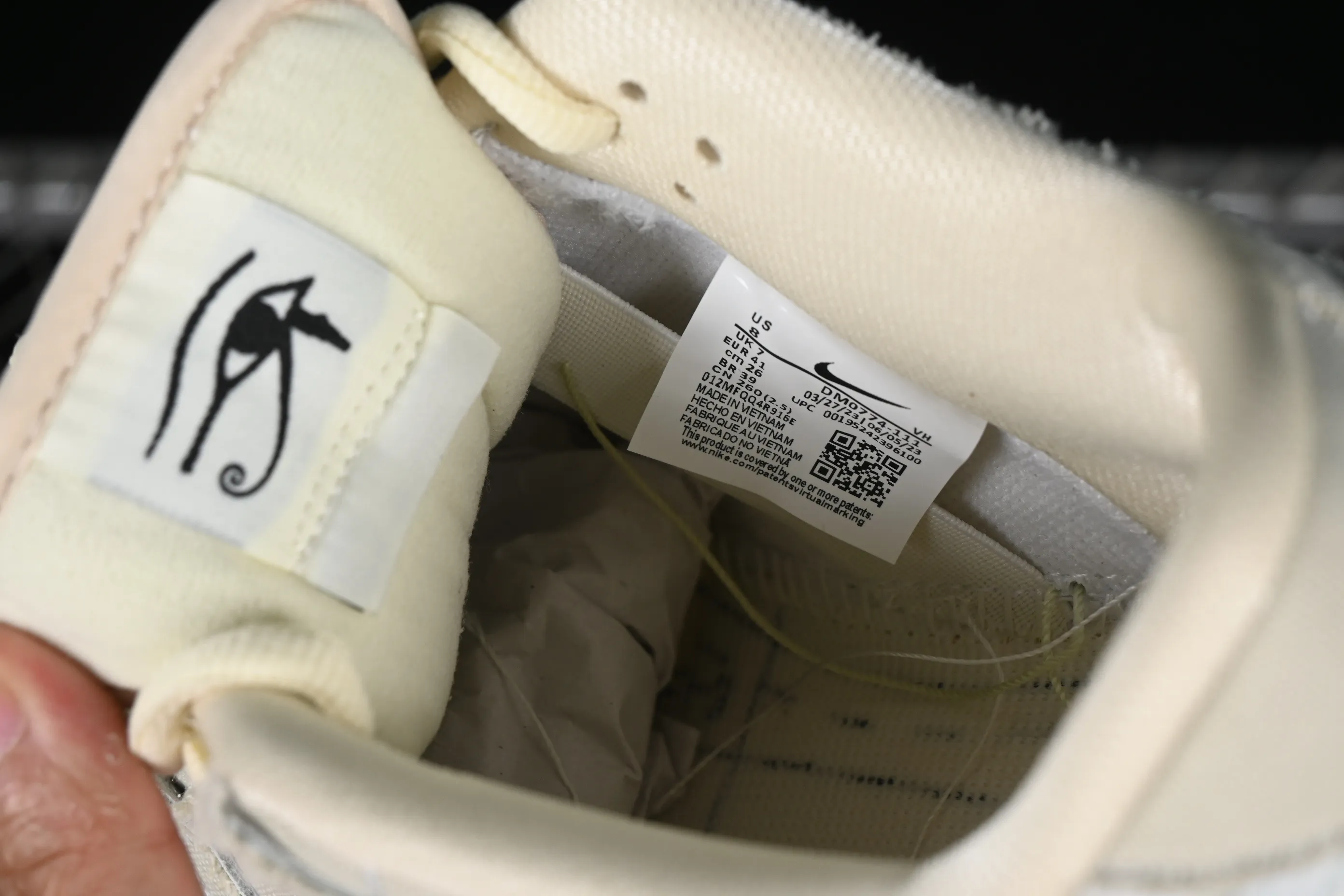 All Categories Nk SB Dunk Series Nk SB Dunk Low Low-top Sneakers K Version Nk SB Dunk Low "Mummy" Mummy SB Smash Backboard Fashion Casual Sneakers DM0774-111